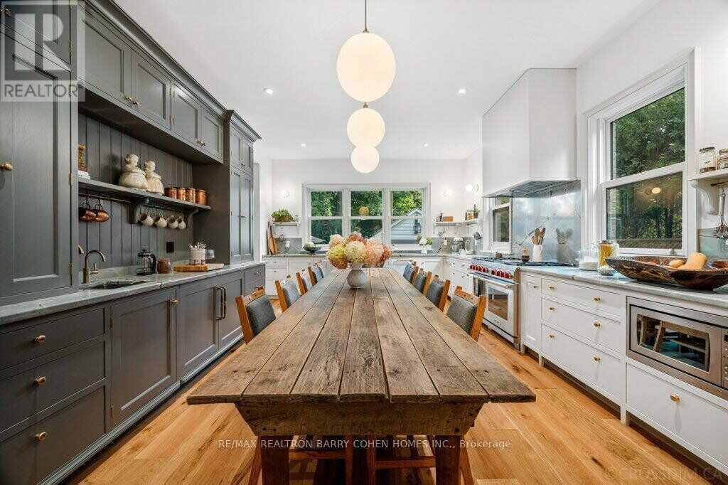 biz-hc-23-lytton-july7-kitchen.jpg